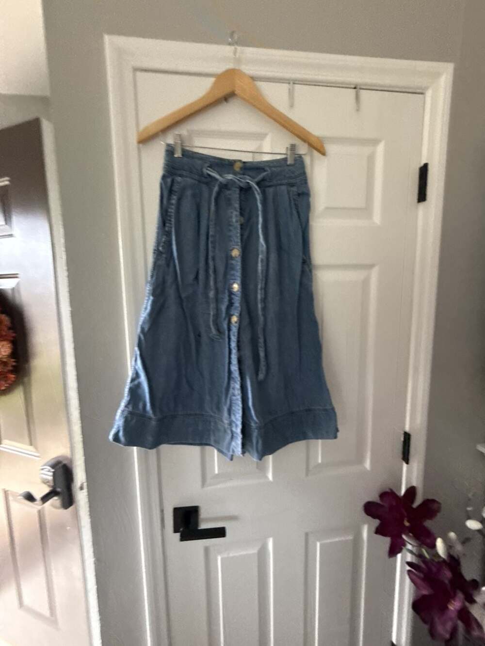 Gap Denim Midi Skirt Size M Blue Button Front Tie Waist